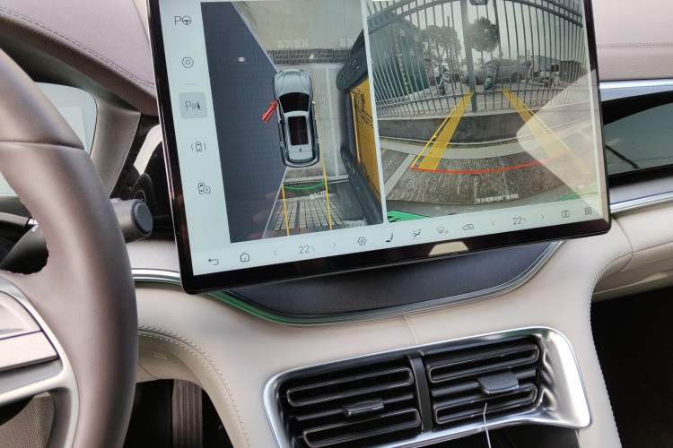 Used BYD Song PLUS New Energy 2025 DM-i Smart Drive 112KM Prestige Model
