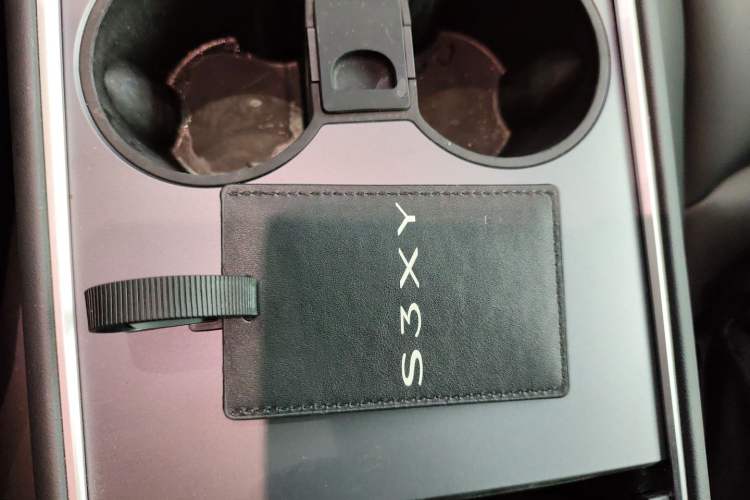 Used Tesla Model Y 2022 Revised Version Long-Range All-Wheel Drive