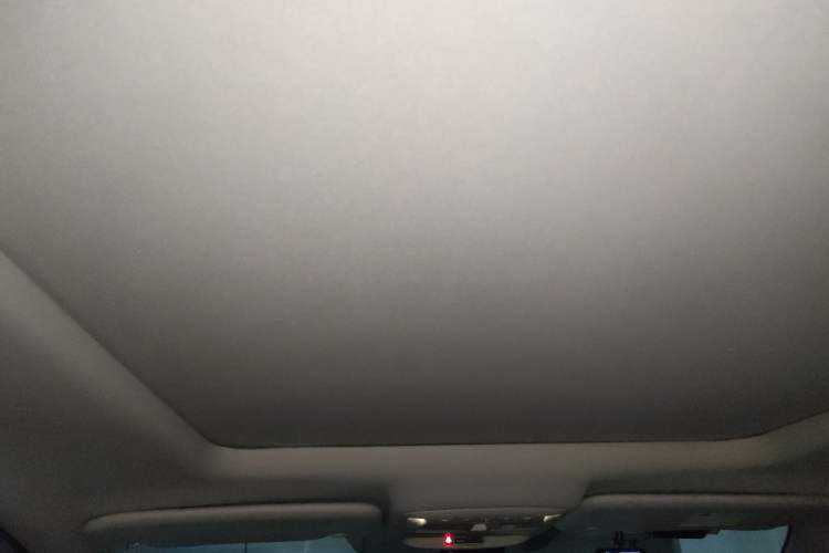 Used Renault Kadjar 2017 2.0L Two-Wheel Drive Luxury Edition
