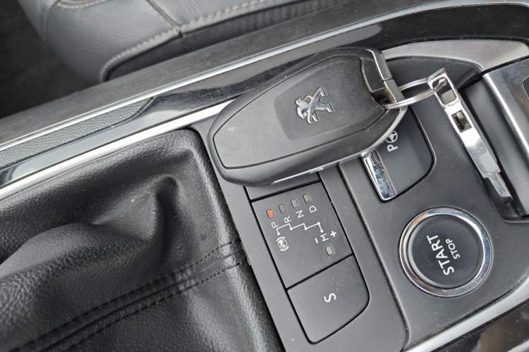 Used Peugeot 408 2014 1.6T Automatic Supreme Edition
