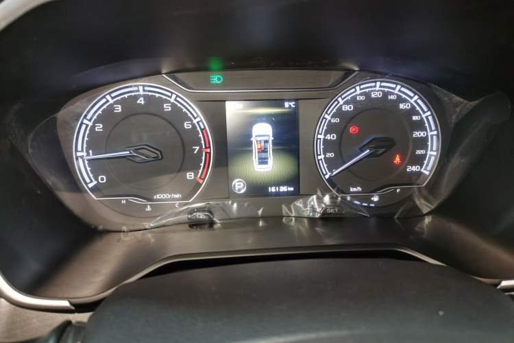 Used Geely Auto Vision X6 2020 1.4T CVT Luxury Edition
