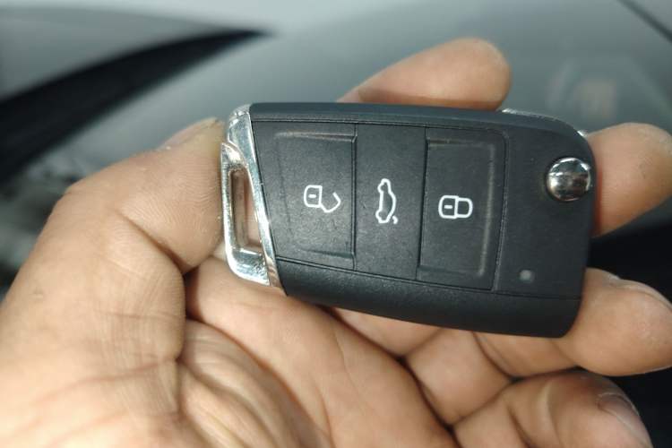 Used Volkswagen Passat 2025 Premium Version 380TSI Dragon Edition
