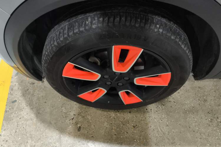 Used Lynk & Co 01 2019 2.0T Two-Wheel Drive Zhaopu Version China VI Standard
