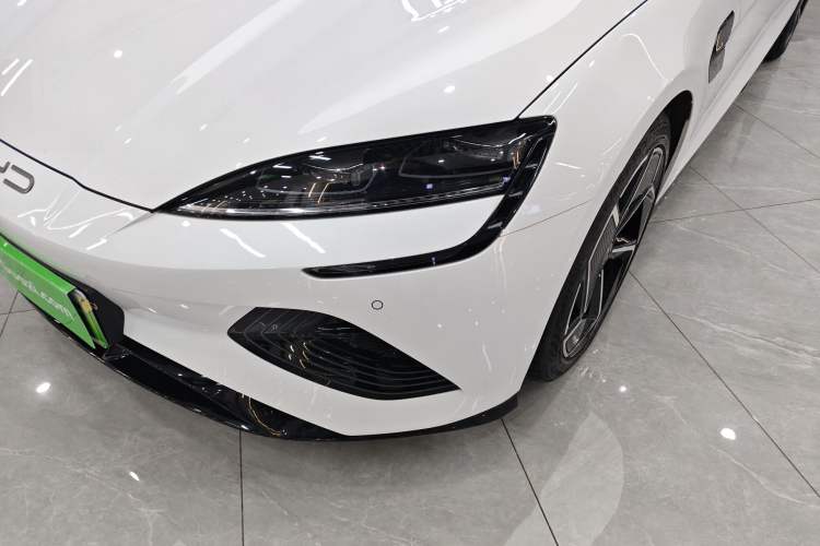 Used BYD Seal 2022 700 km Long-Range Rear-Wheel-Drive Version
