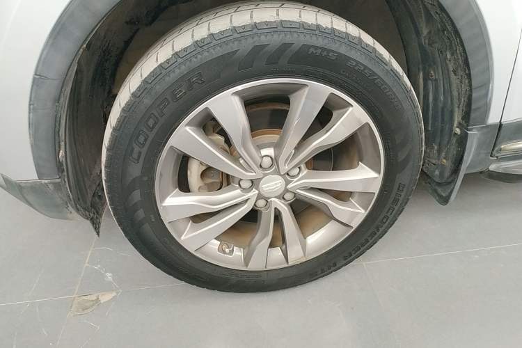 Used Geely Auto Emgrand X7 Sport 2016 1.8TD Automatic ZhiZun Version
