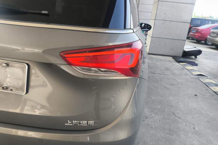 Used Buick GL6 2018 18T 5-seat Luxury Model
