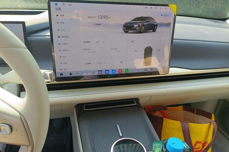 Used Buick L7 2025 Model Aivia
