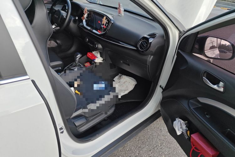 Used Kia Stonic 2021 1.4L CVT Fun & Sunroof Model
