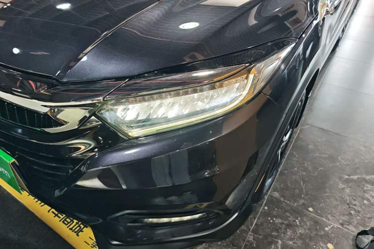 Used Honda Vezel 2019 1.5L CVT Luxury Model China VI
