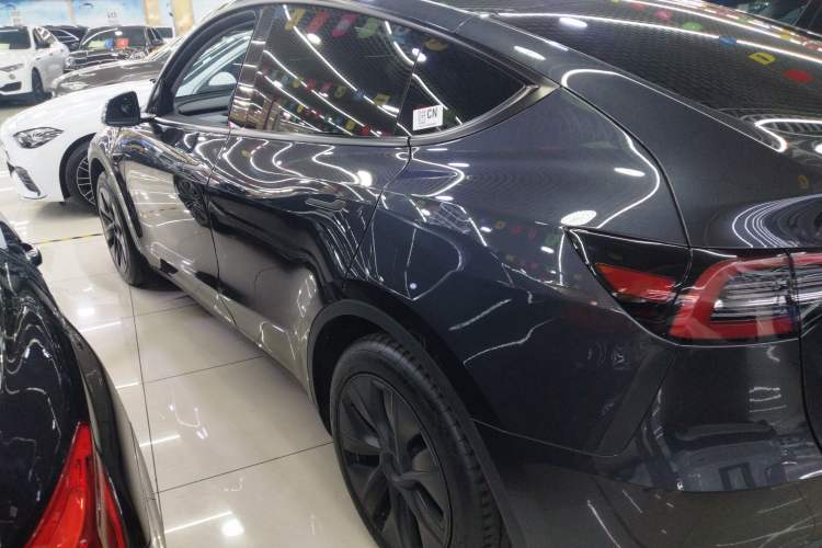 Used Tesla Model Y 2024 Rear-Wheel-Drive Version
