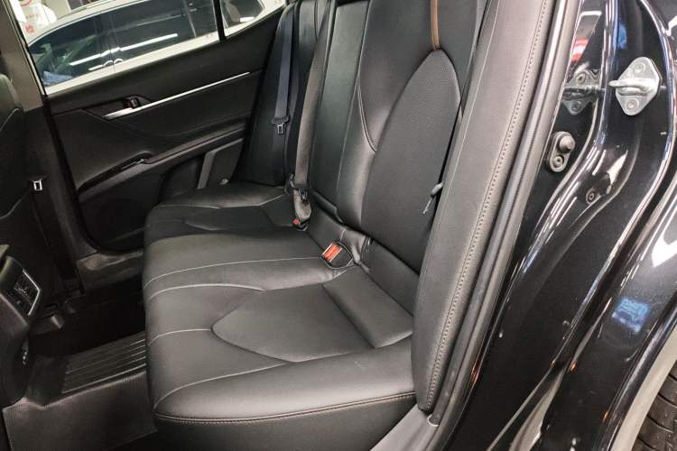 Used Toyota Camry 2023 2.5G Luxury Edition
