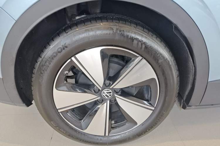 Used Volkswagen ID.4 X 2025 Smart Version Pure & Intelligent Enjoyment Edition
