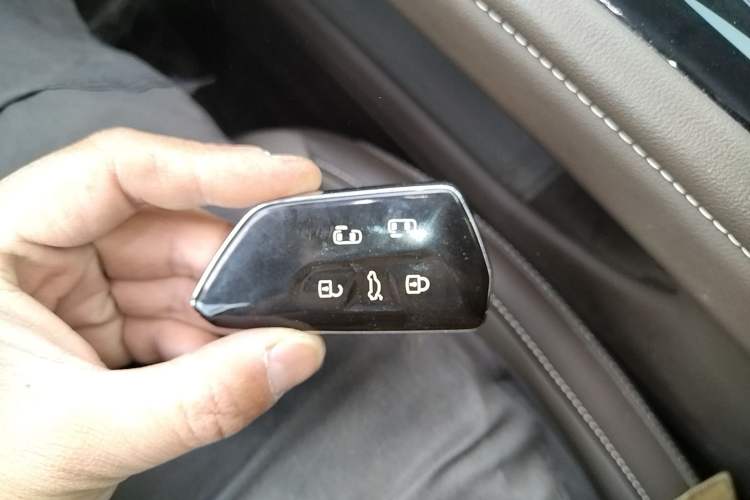 Used Volkswagen Viloran 2024 330TSI Luxury Edition