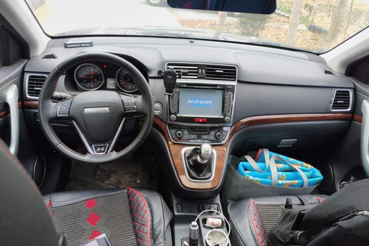 Used Haval H6 2017 Red-Label Sport Edition 1.5T Manual Two-Wheel Drive Elite Model
