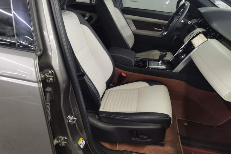 Used Land Rover Discovery Sport 2021 249 PS R-Dynamic S Performance Edition
