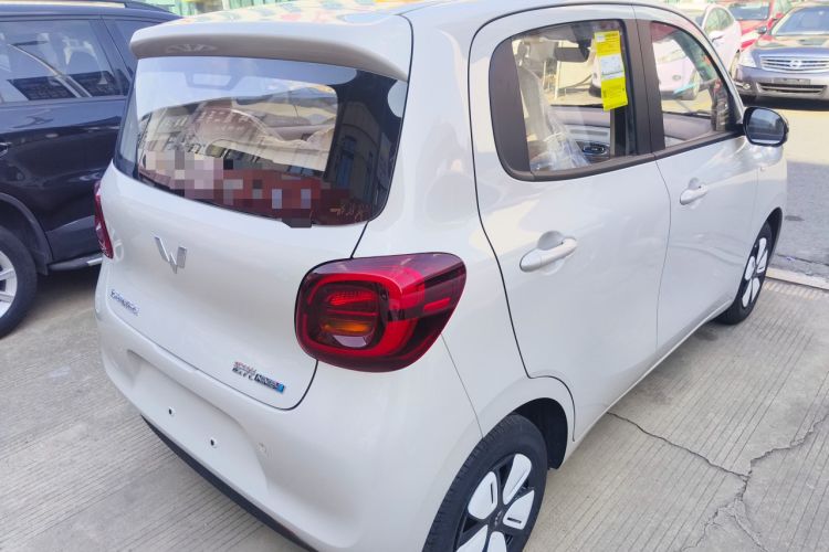 Used Wuling Hongguang MINIEV 2025 Four-Door Version Advanced Edition
