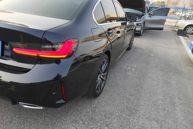 Used BMW 3 Series 2025 325Li M Sport Package