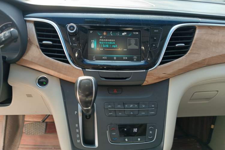 Used Buick GL8 2018 ES 28T Comfort Model China VI Standard
