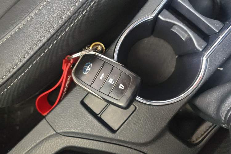 Used Toyota Corolla 2017 Revised Dual-Engine 1.8L E-CVT Elite Edition
