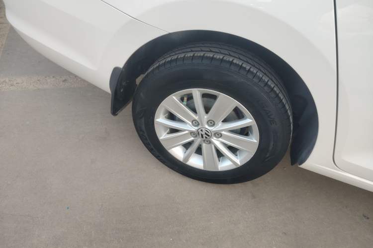 Used Volkswagen Santana 2016 1.4L Manual Fashion Edition
