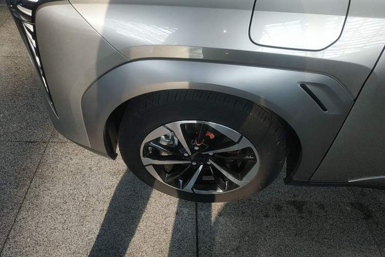 Used AION Y 2023 Plus 510 Smart Edition
