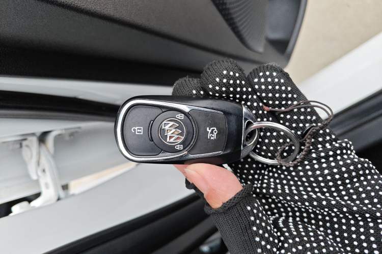 Used Buick Verano 2023 Pro GS Hunter Wind Edition