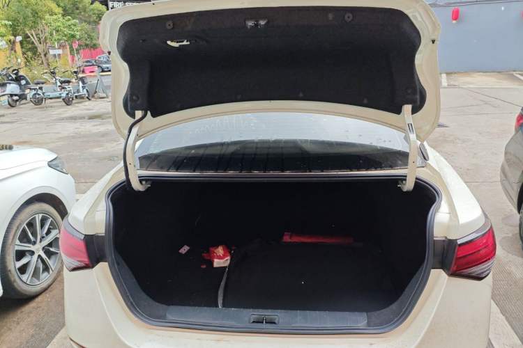 Used Nissan Sylphy 2022 1.6L XL CVT Enjoyment Edition
