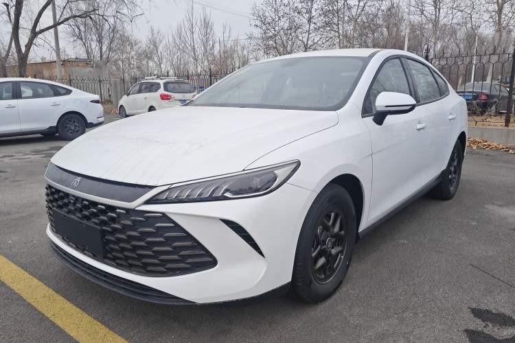 Used BYD Qin PLUS 2025 DM-i Smart Drive 55KM Leading Model