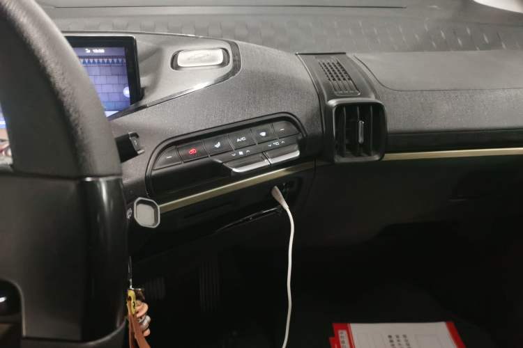 Used Baojun KiWi EV 2022 Designer Lite Edition Ternary Lithium
