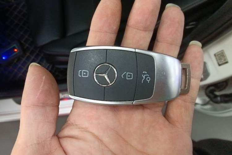 Used Mercedes-Benz C-Class 2020 Restyled C 200 L Fashion Edition Sport Version
