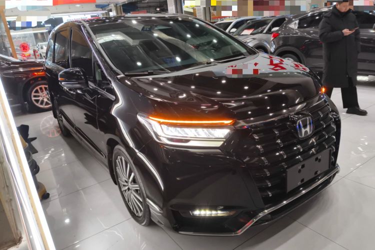 Used Honda Elysion 2024 2.0L eHEV Ultimate Edition