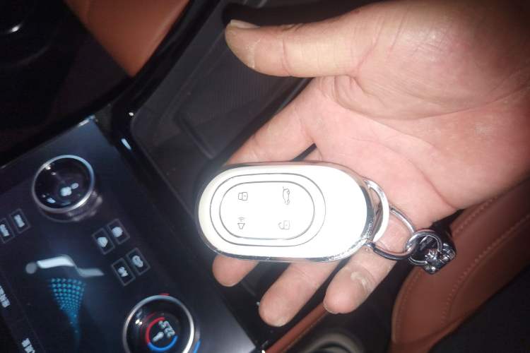 Used JETOUR Shanhai Shanhai L7 2024 1.5T 120km ULTRA 7-Seater
