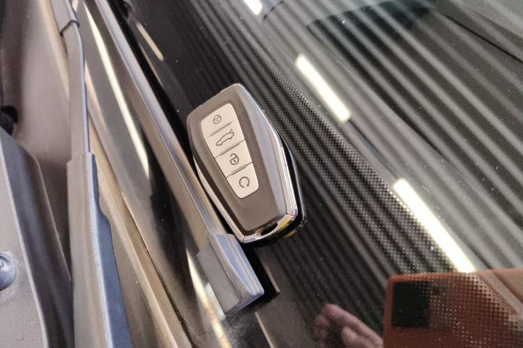 Used Geely Auto Monjaro L 2023 2.0TD High-Power Automatic Two-Wheel Drive Flagship Version
