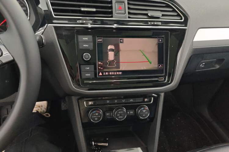 TDK.VehicleDetails.img