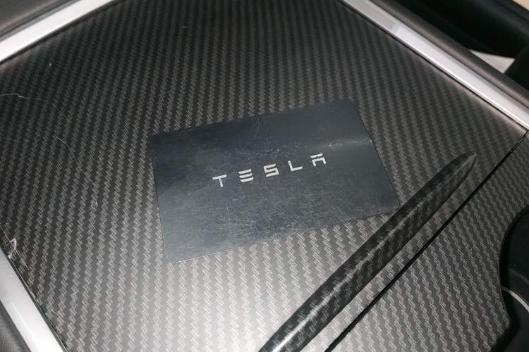 Used Tesla Model Y 2021 Standard Range Rear-Wheel Drive Version
