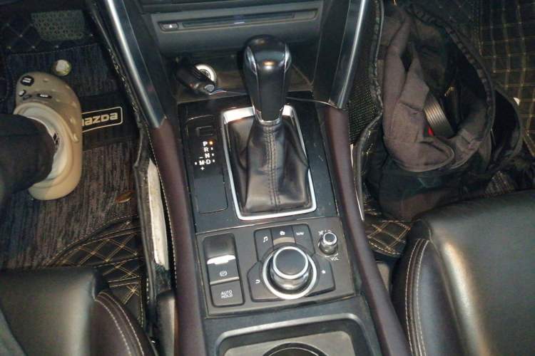 Used Mazda CX-4 2018 2.0L Automatic Two-Wheel Drive Blue Sky Luxury Edition
