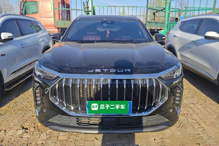 Used JETOUR X70 PLUS 2023 1.6T DCT Stronger PRO 5-Seater
