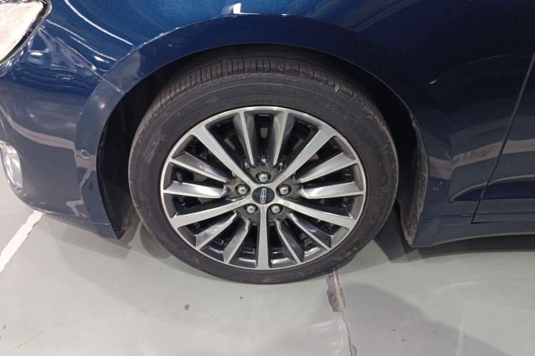 Used Lincoln MKZ 2017 2.0T Luxury Edition