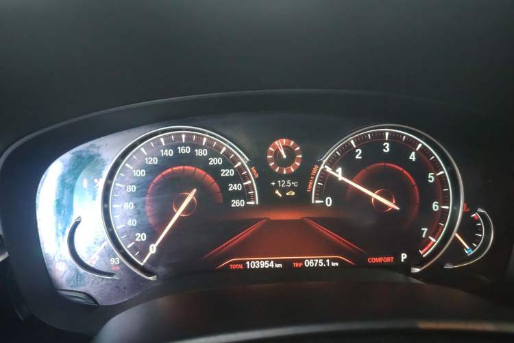 Used BMW 5 Series 2018 525Li Luxury Package
