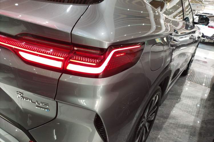 Used BYD Song PLUS New Energy 2025 DM-i Smart Drive 112KM Prestige Model