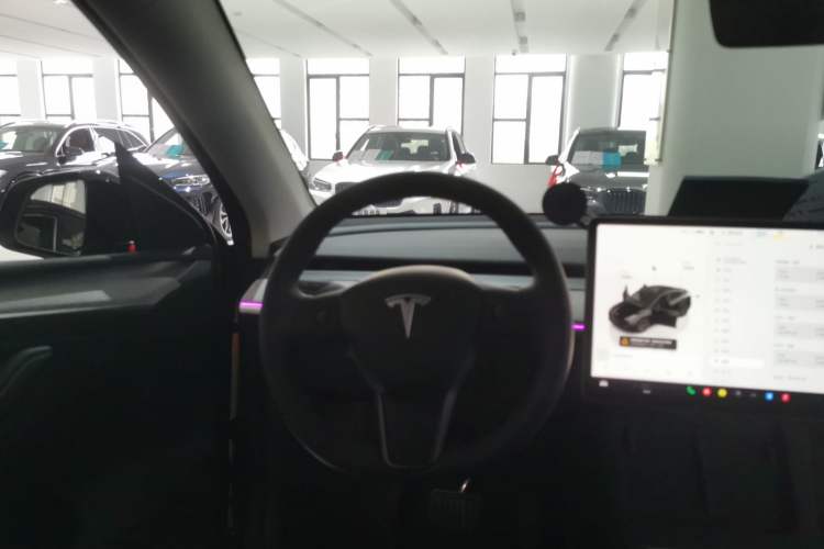 Used Tesla Model Y 2023 Rear-Wheel-Drive Version