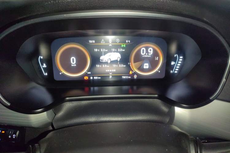 Used  Lingyun 2019 1.6T Two-Wheel Drive Diamond Edition
