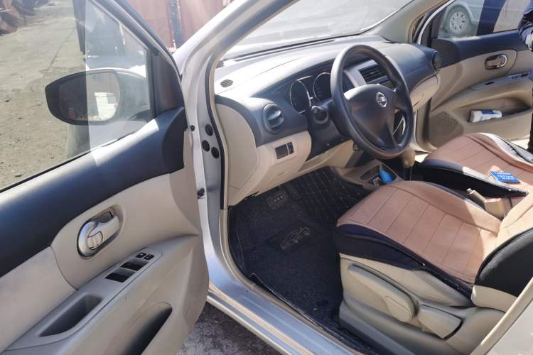 Used Nissan Livina 2013 1.6XE CVT Comfort Edition