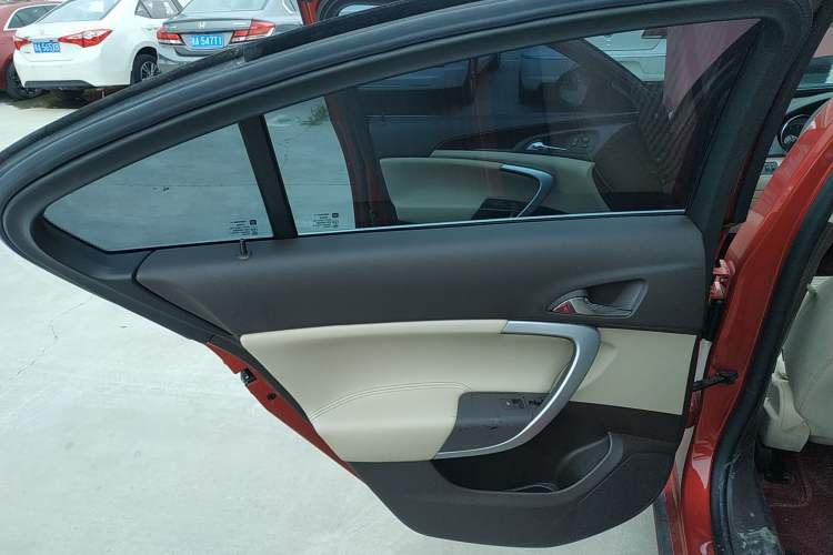 Used Buick Regal 2015 2.0L Leading Fashion Edition
