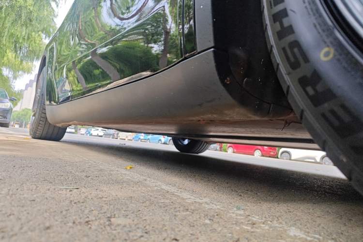 Used Tesla Model Y 2023 Rear-Wheel-Drive Version
