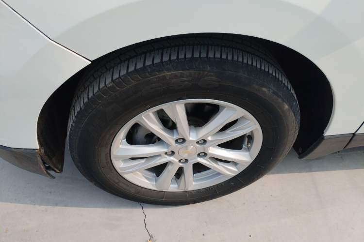 Used Chevrolet Equinox 2019 535T Automatic YuJie Edition China VI
