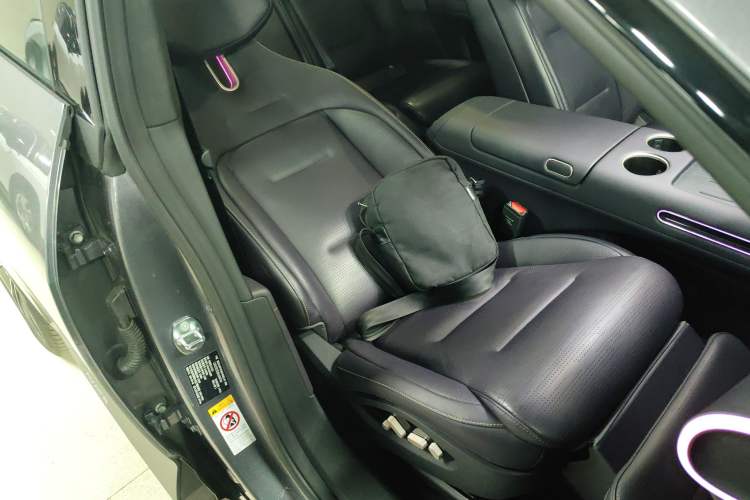 Used  07 2024 Max Extended-Range Edition
