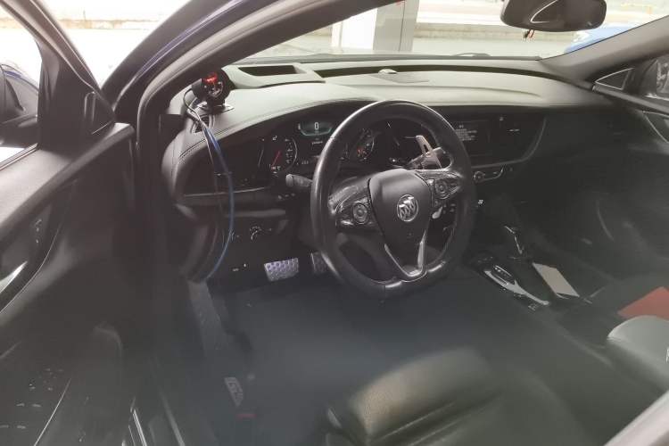 Used Buick Regal 2017 GS 28T Prestige Model