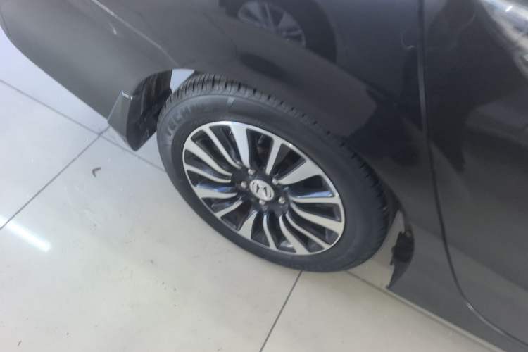 Used Honda Crider 2015 1.8L automatic comfort version