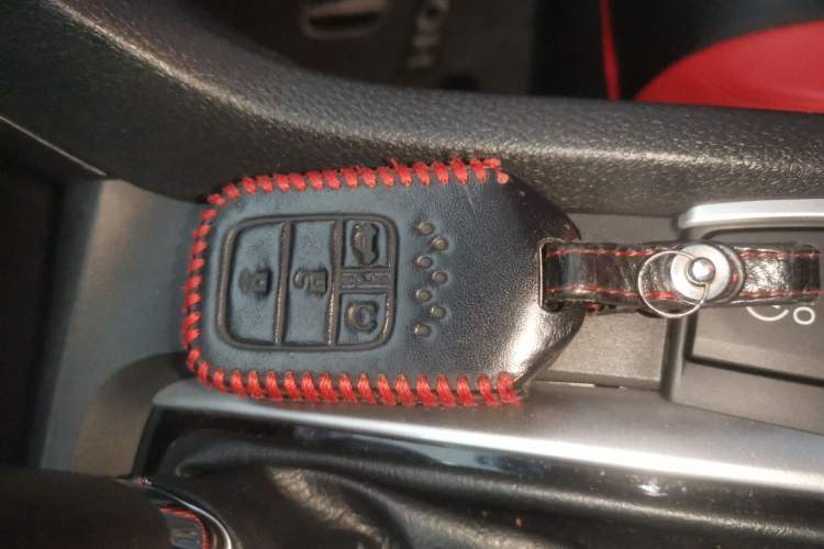 Used Honda Civic 2016 220TURBO CVT Luxury Edition
